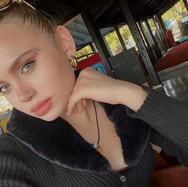 Slider image (7) Dr. Kemal Uslu Clinic